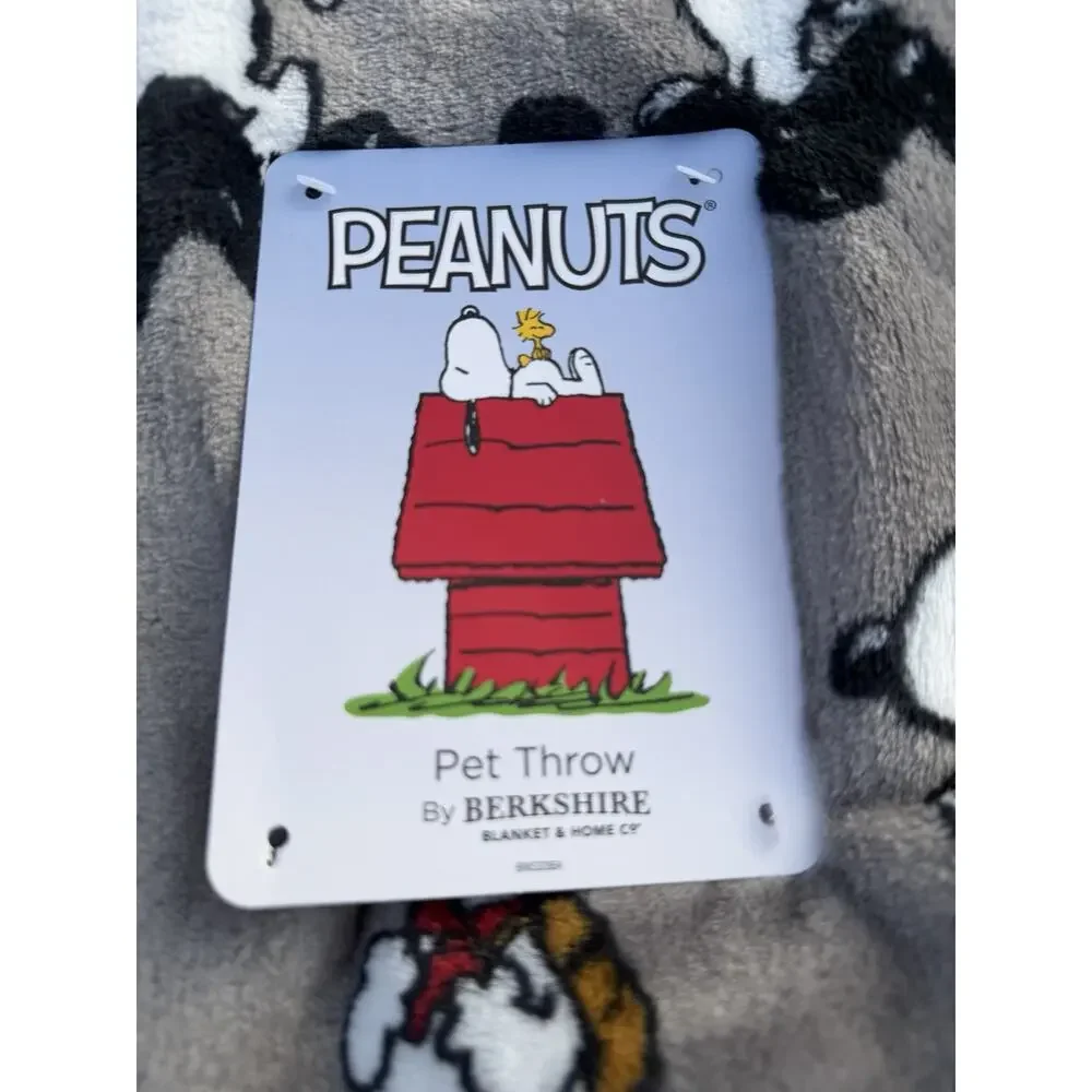 Snoopy Blanket Grey Blue Velvet Soft Hero Theme Ranger Superhero Flying Ace NWT